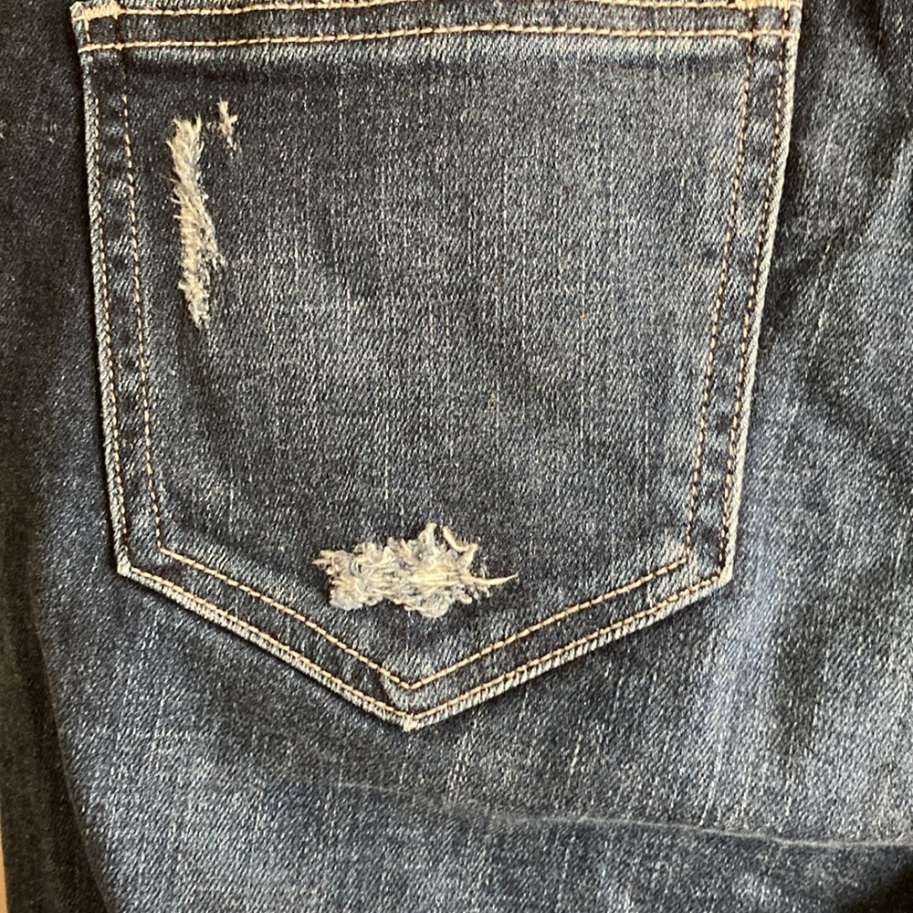 Cello Jeans Distressed Stretch size 13 women’s. - Picture 4 of 10